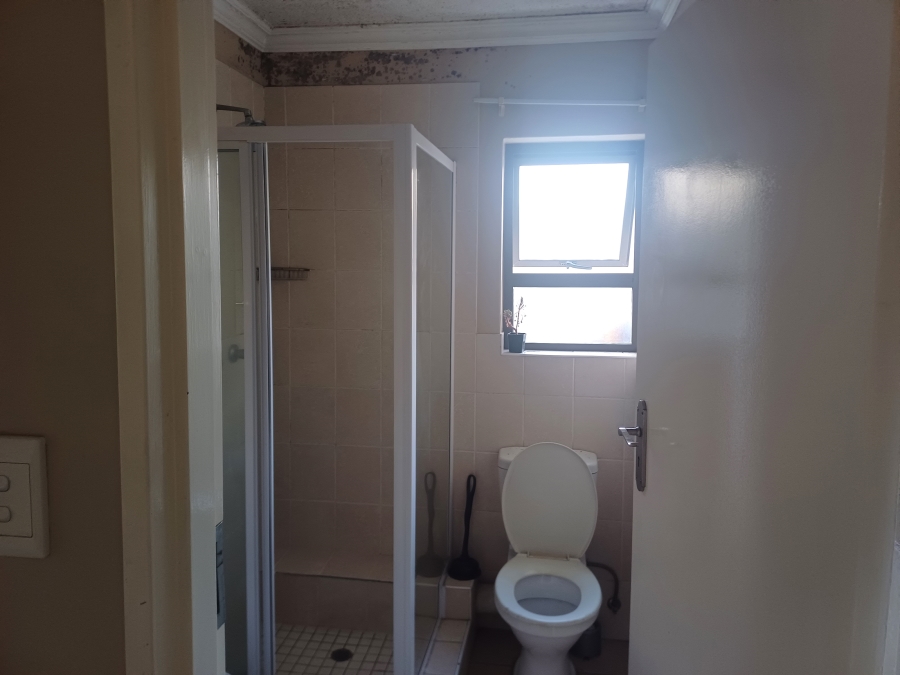 2 Bedroom Property for Sale in Halfway House Gauteng