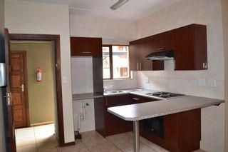 To Let 2 Bedroom Property for Rent in Kenleaf Gauteng