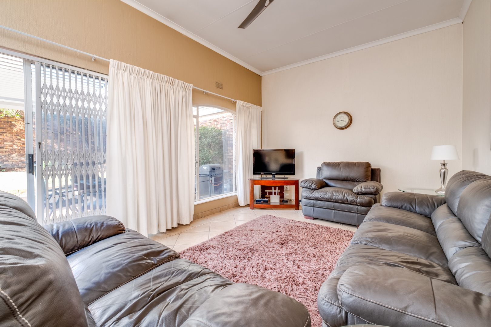 3 Bedroom Property for Sale in Bryanston Gauteng