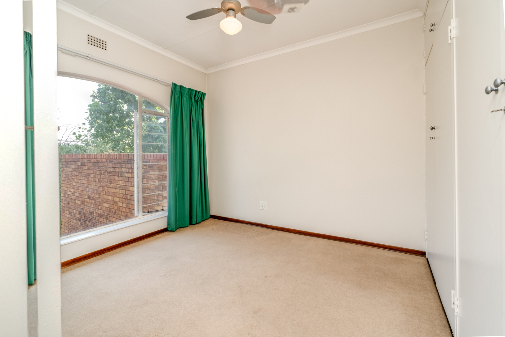 3 Bedroom Property for Sale in Bryanston Gauteng