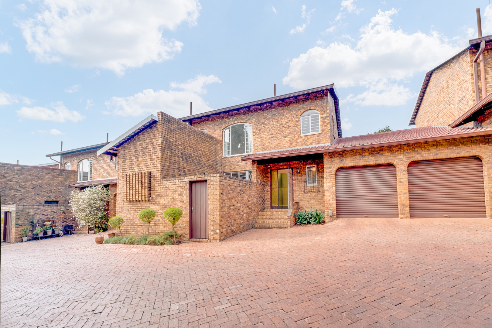 3 Bedroom Property for Sale in Bryanston Gauteng