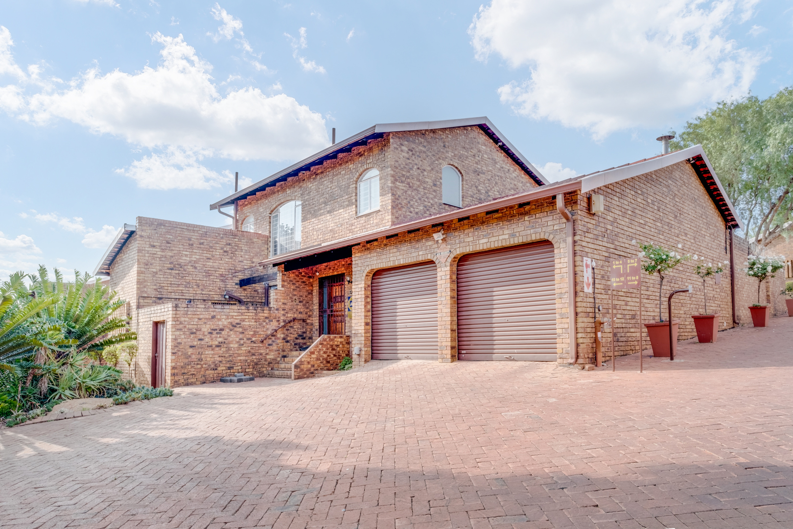 3 Bedroom Property for Sale in Bryanston Gauteng