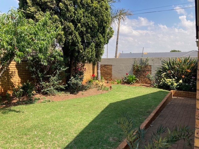 4 Bedroom Property for Sale in Dalpark Gauteng