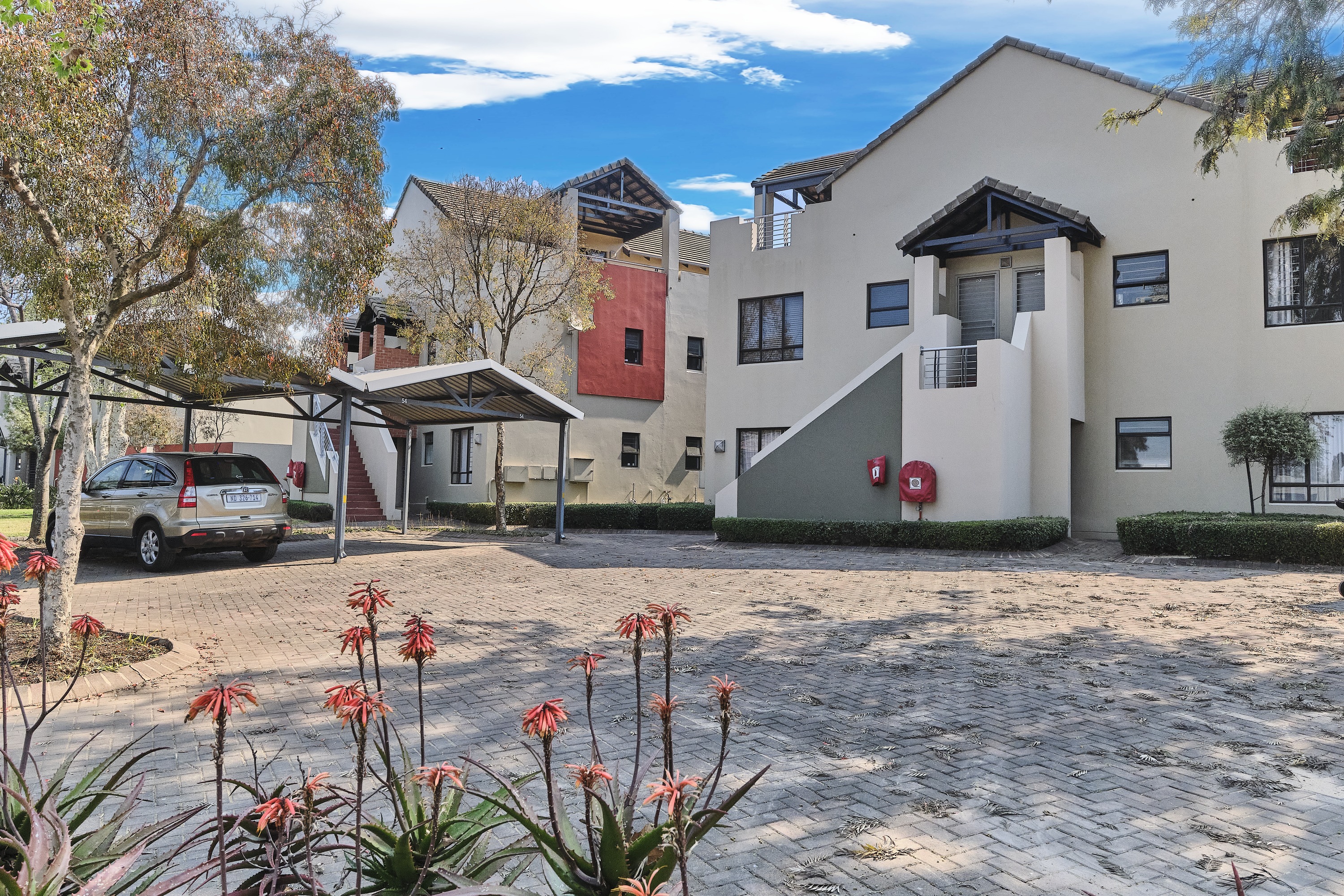 To Let 2 Bedroom Property for Rent in Bryanston Gauteng