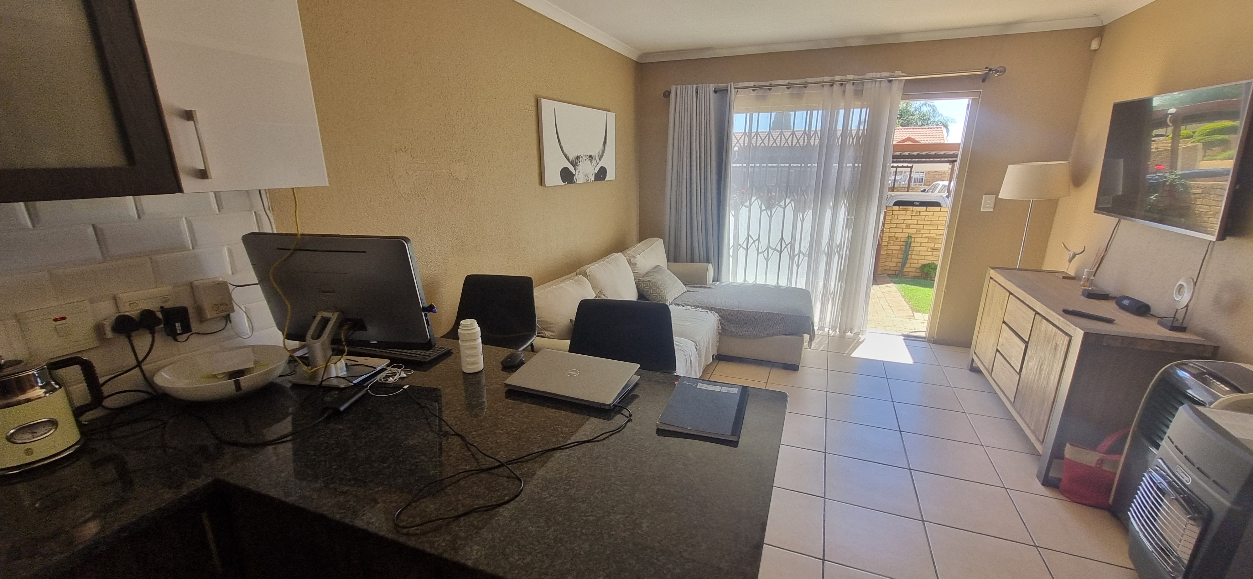 2 Bedroom Property for Sale in Heuwelsig Estate Gauteng