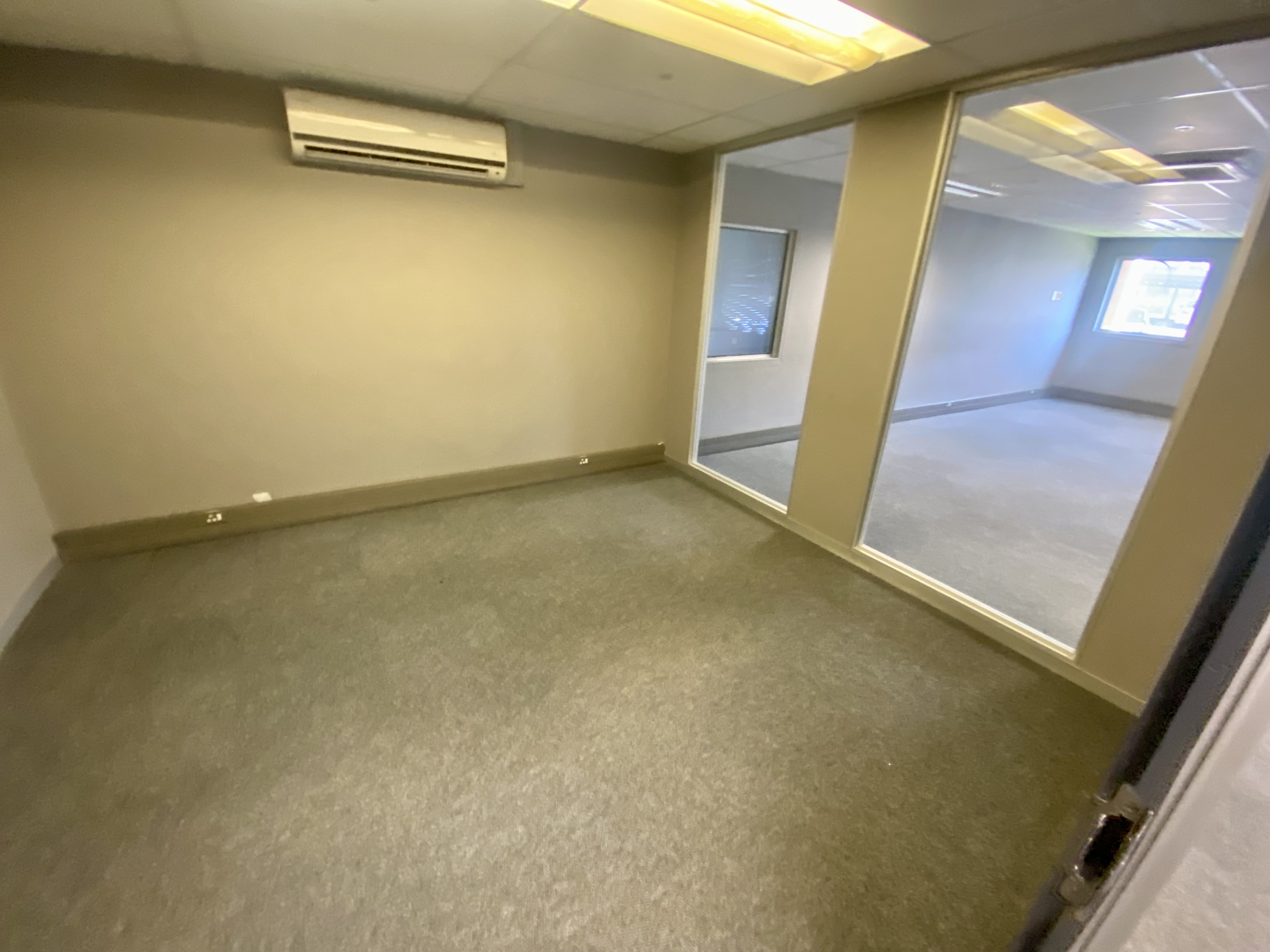 To Let commercial Property for Rent in Randjespark Gauteng