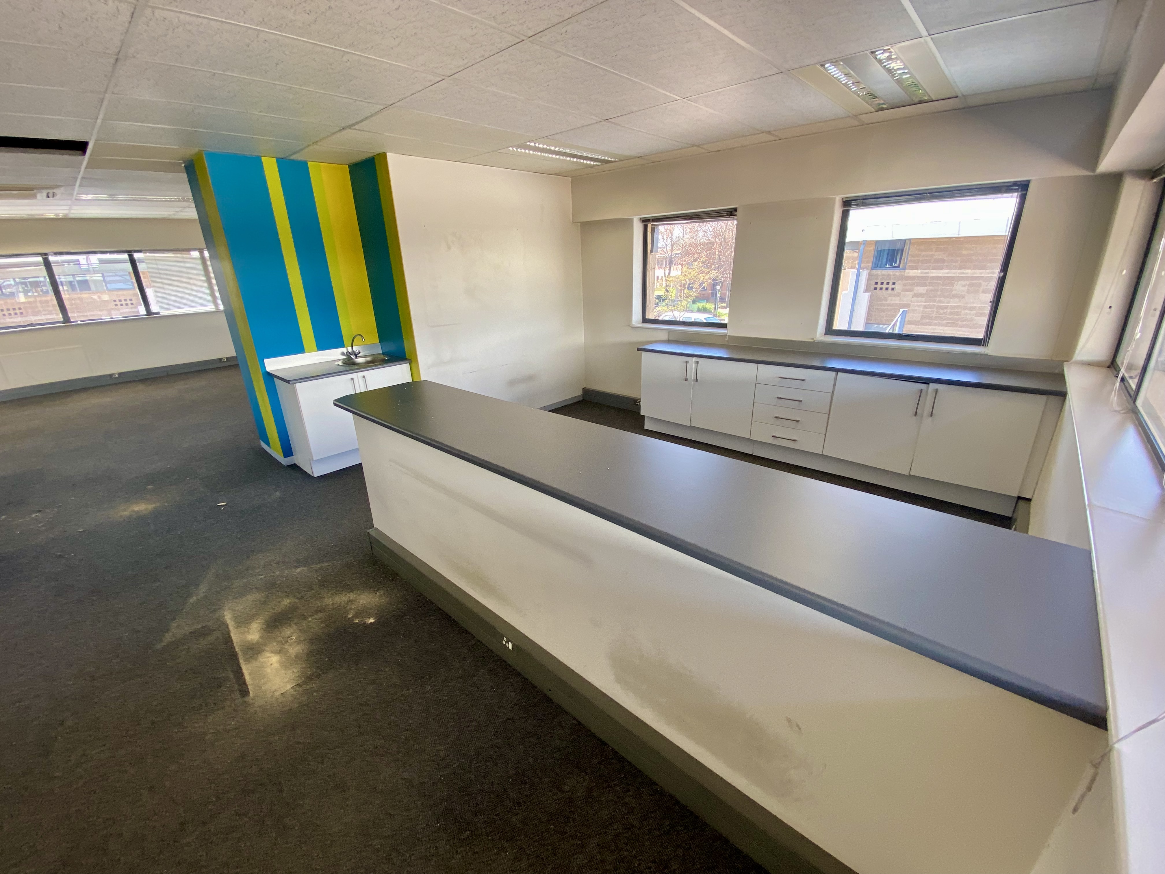 To Let commercial Property for Rent in Randjespark Gauteng