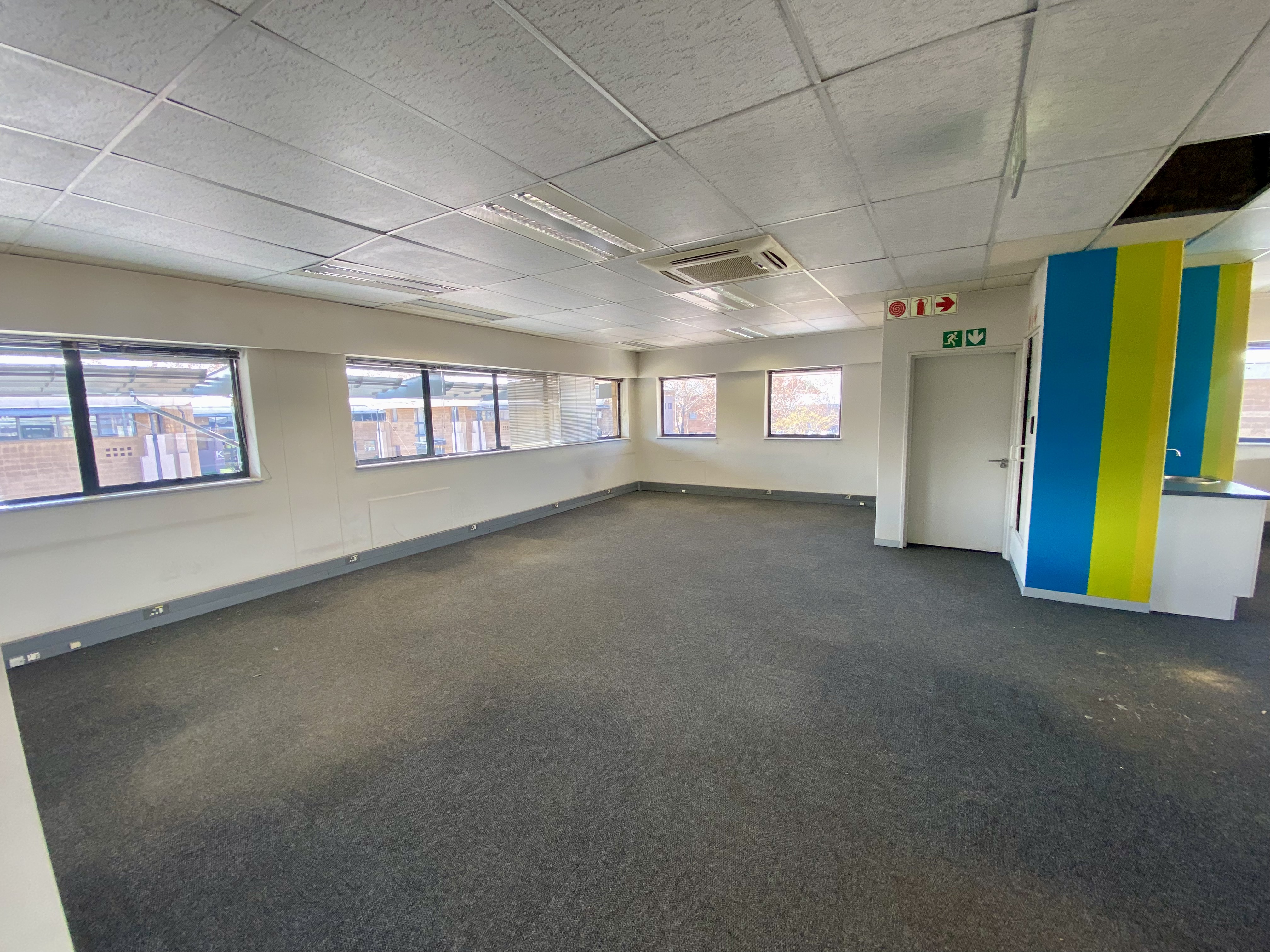 To Let commercial Property for Rent in Randjespark Gauteng