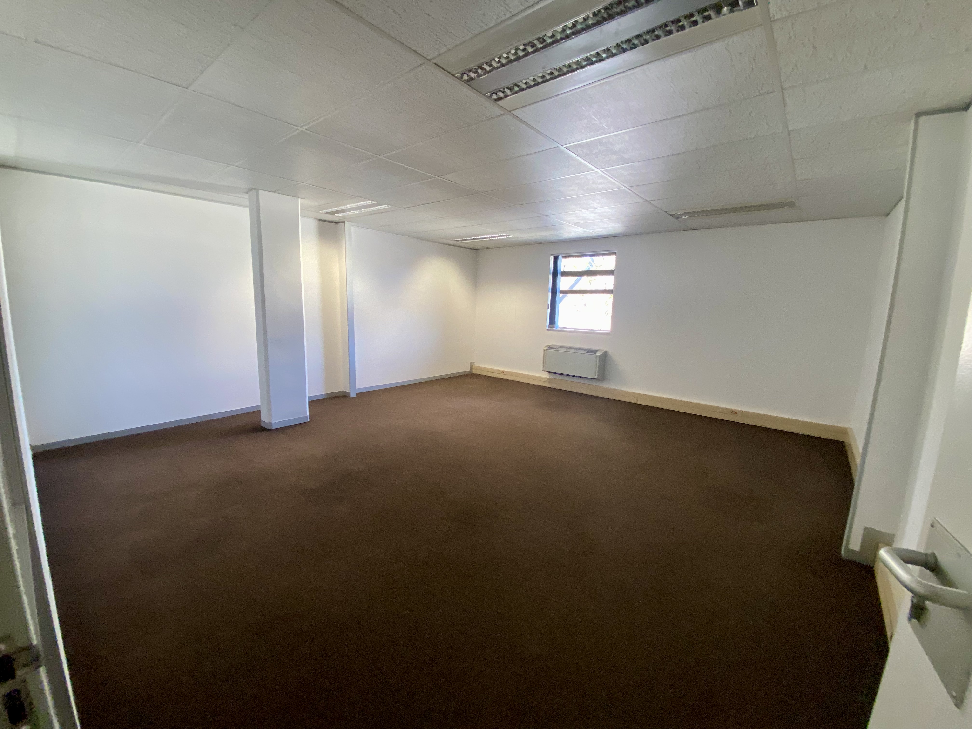 To Let commercial Property for Rent in Randjespark Gauteng