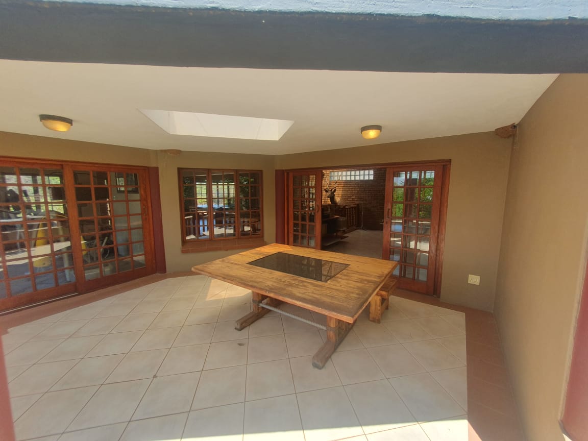 5 Bedroom Property for Sale in Pebble Rock Golf Village Gauteng