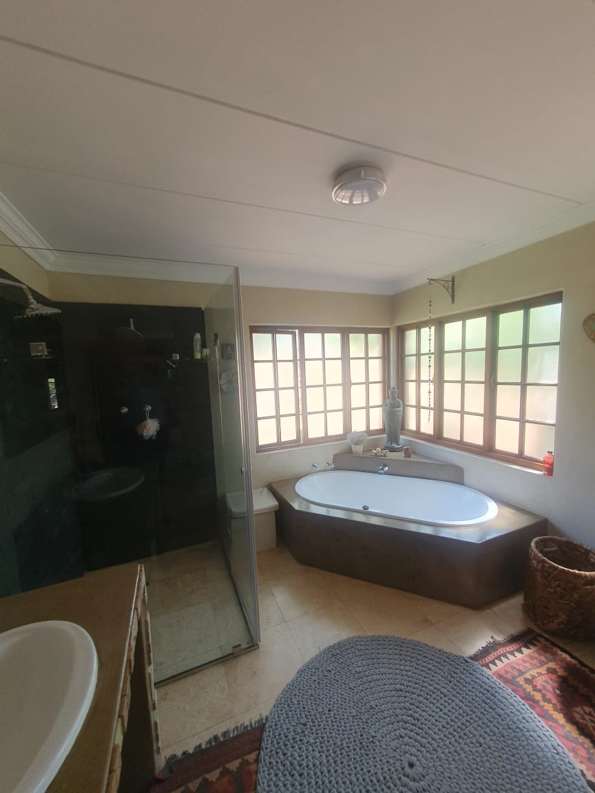 5 Bedroom Property for Sale in Pebble Rock Golf Village Gauteng