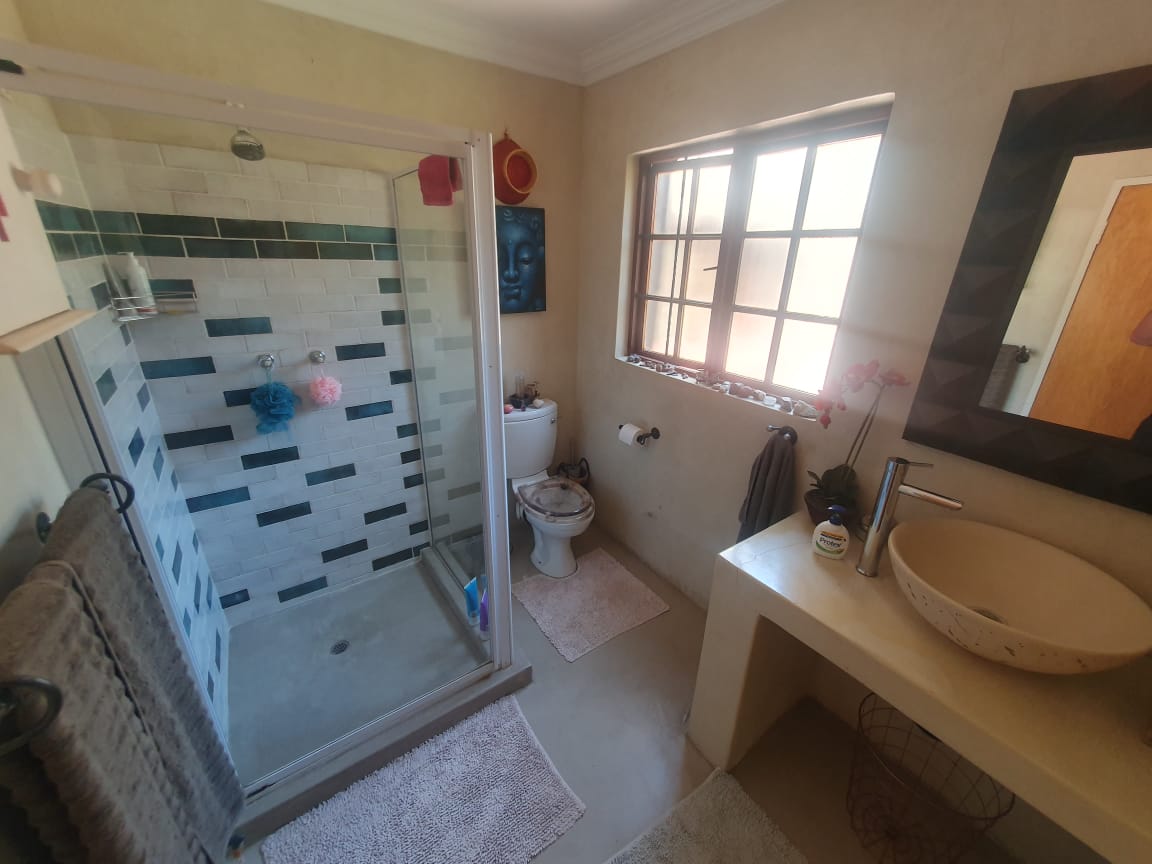 5 Bedroom Property for Sale in Pebble Rock Golf Village Gauteng