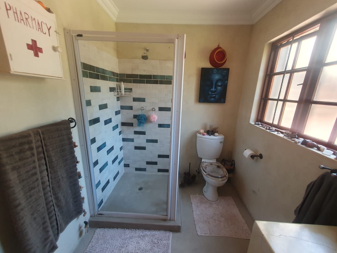 5 Bedroom Property for Sale in Pebble Rock Golf Village Gauteng