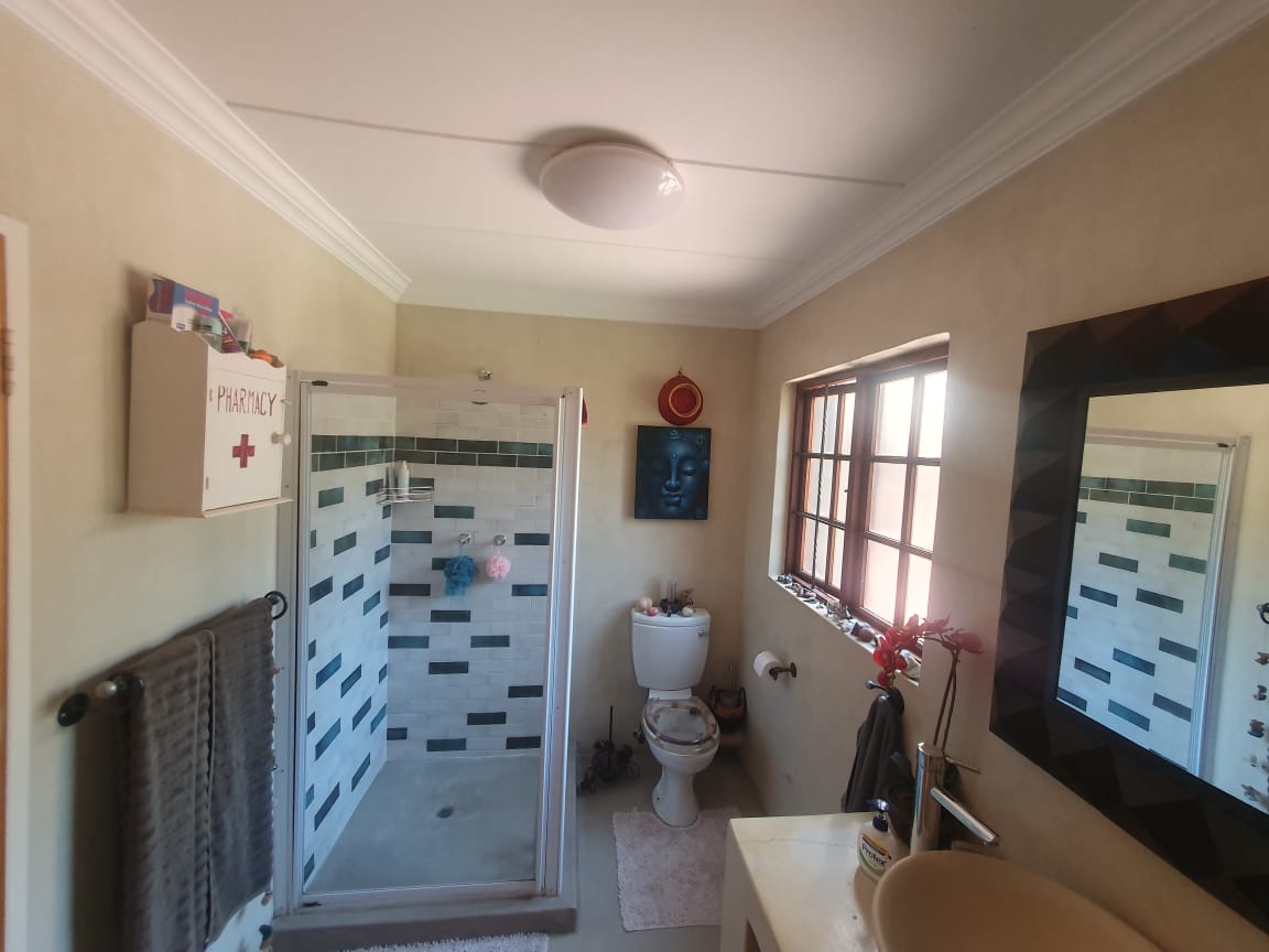 5 Bedroom Property for Sale in Pebble Rock Golf Village Gauteng