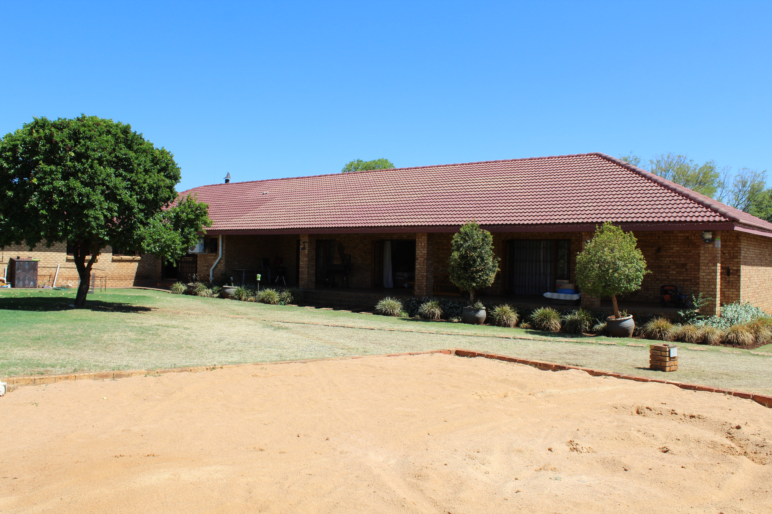 6 Bedroom Property for Sale in Montana Gauteng