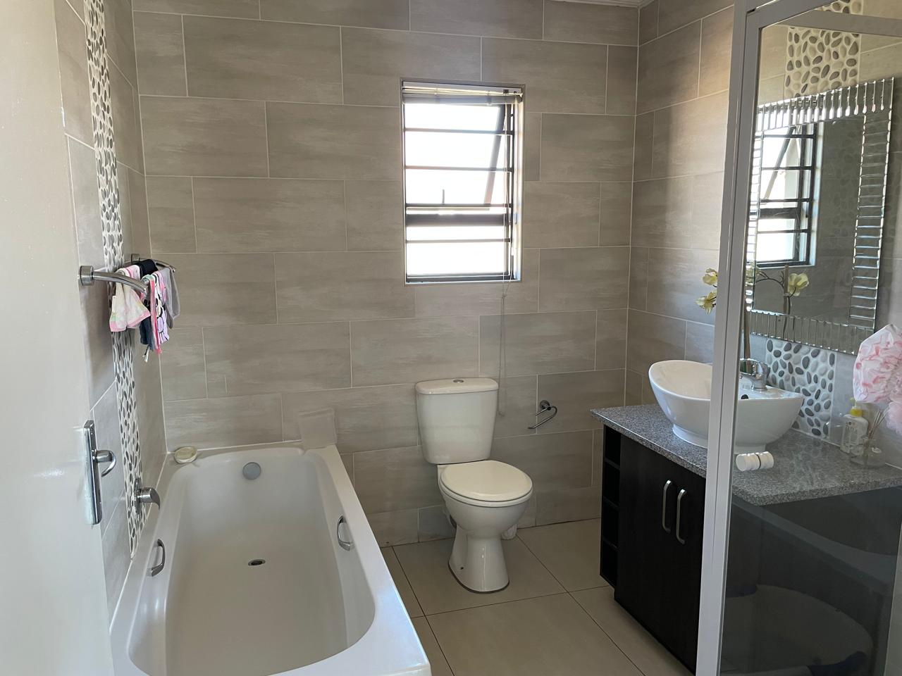 3 Bedroom Property for Sale in Sunair Park Gauteng