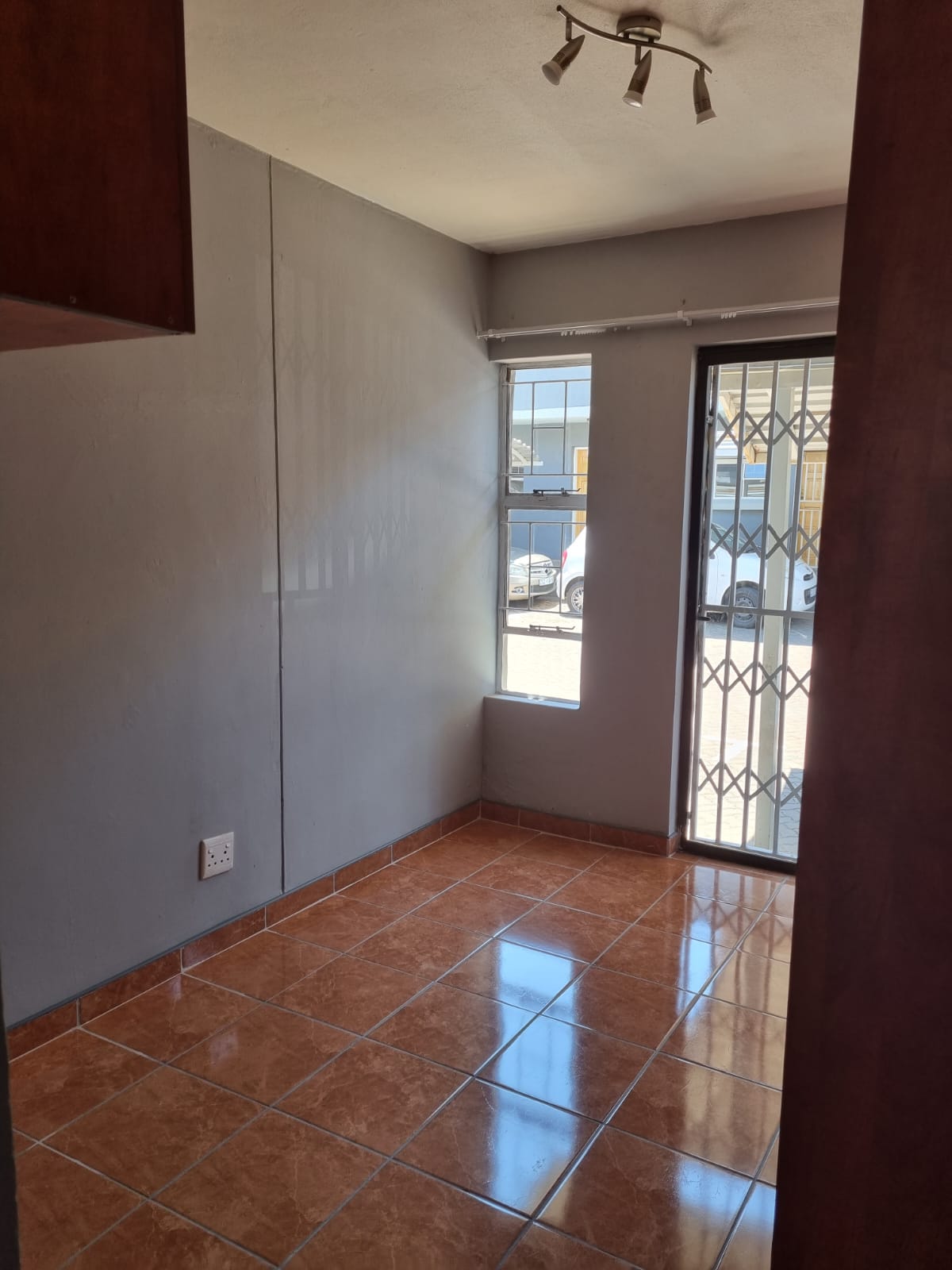 1 Bedroom Property for Sale in Pollak Park Gauteng