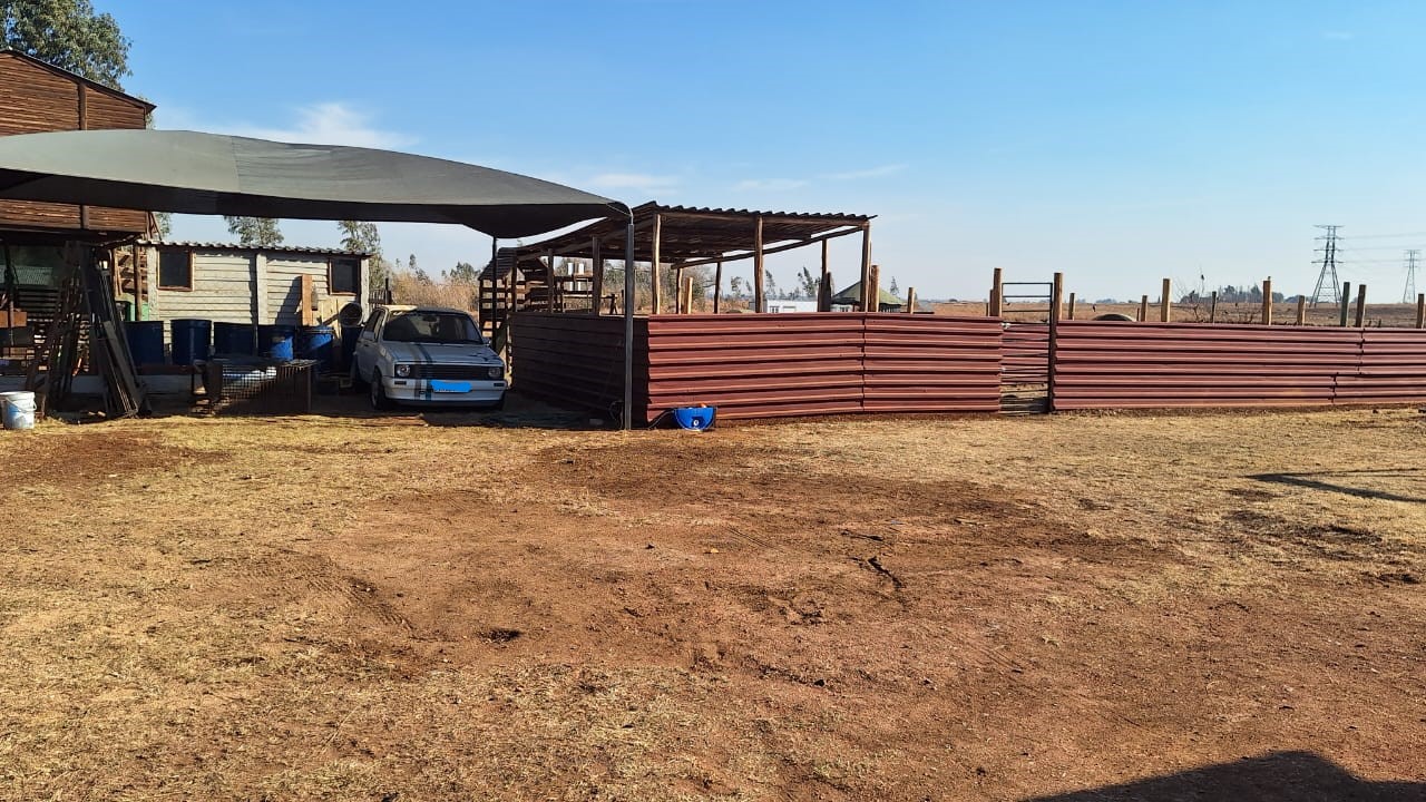 Commercial Property for Sale in Aston Lake Gauteng