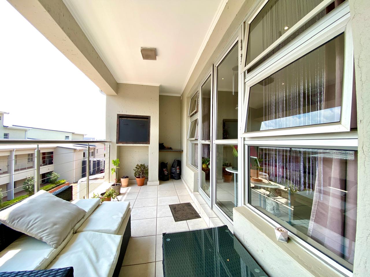 To Let 2 Bedroom Property for Rent in Craighall Park Gauteng