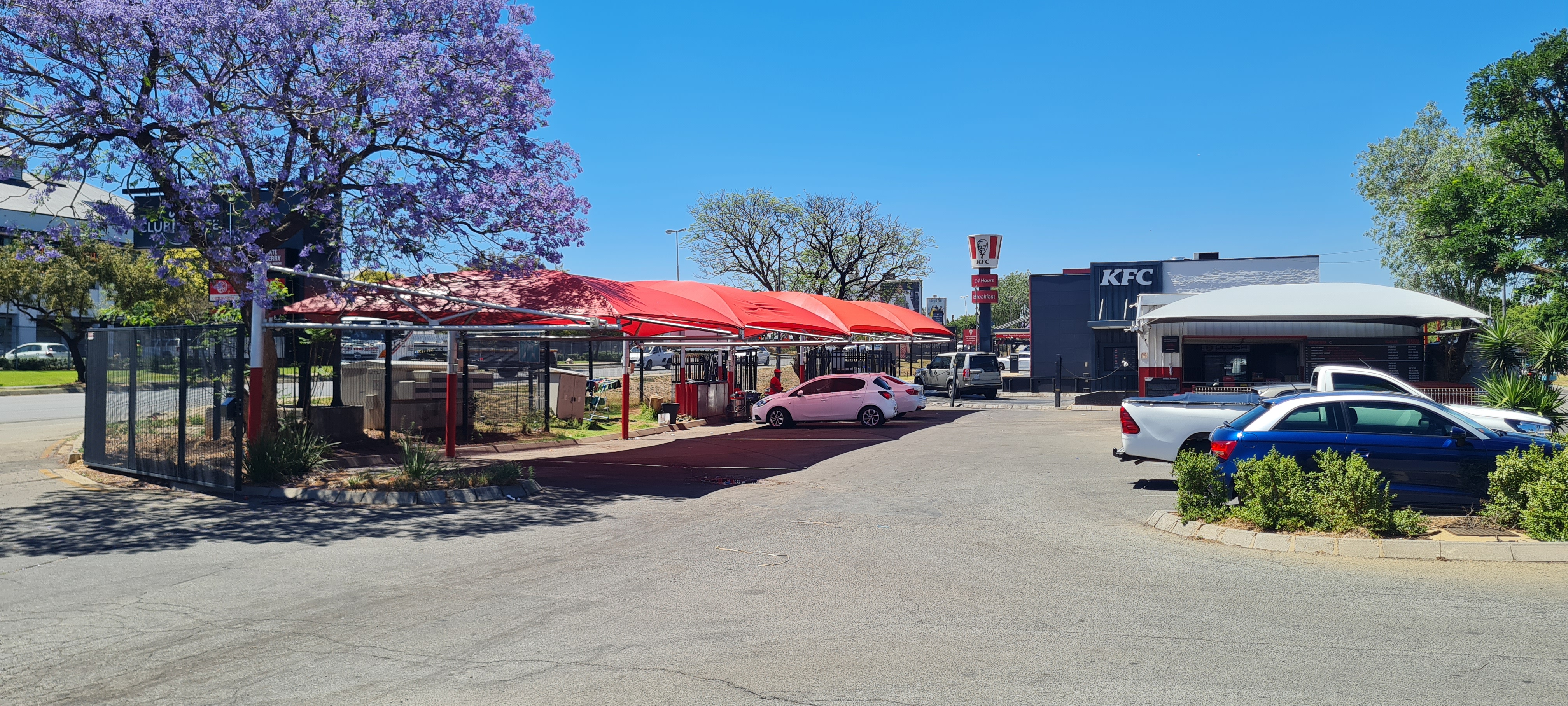 To Let commercial Property for Rent in Ferndale Gauteng