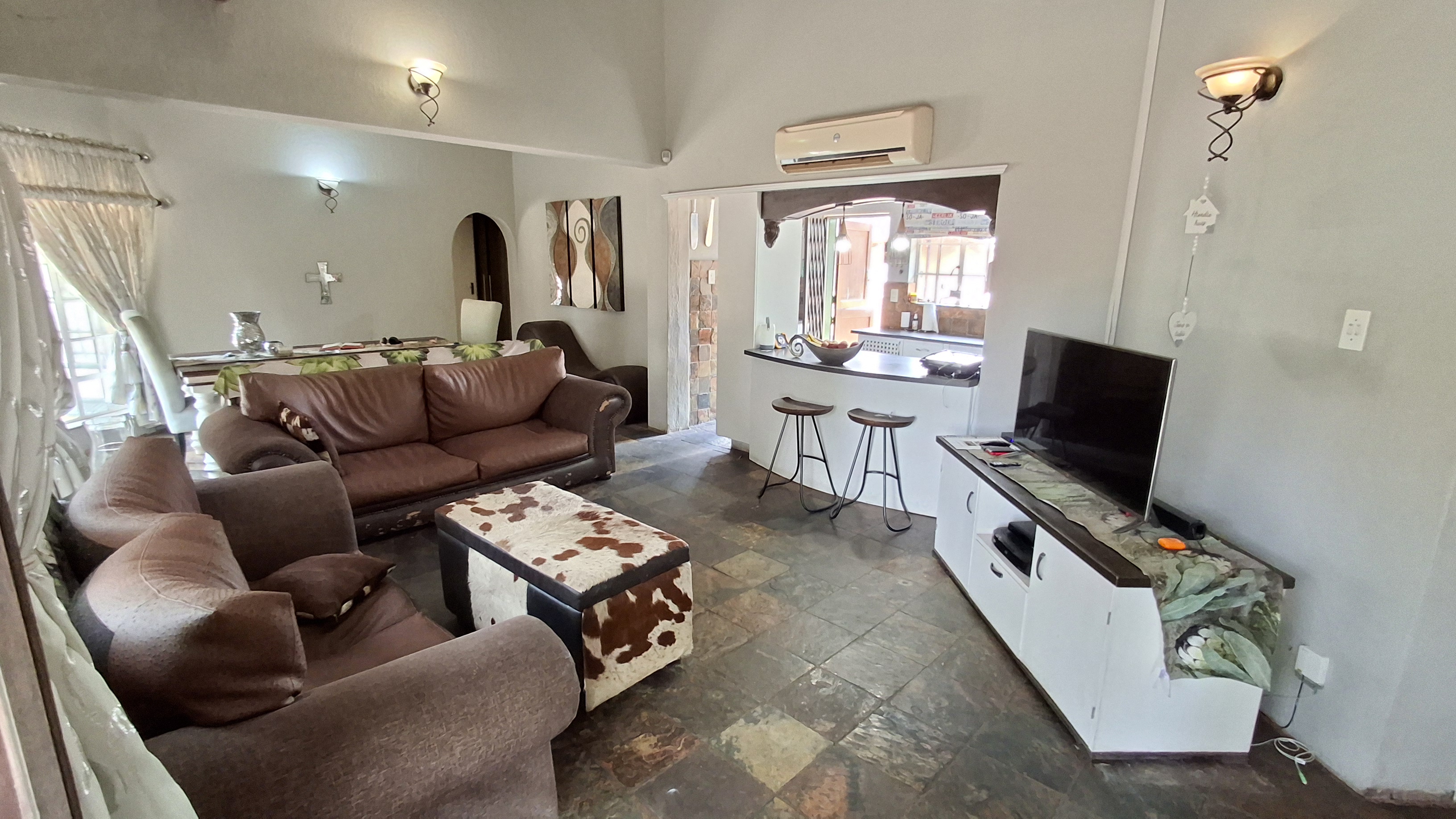 4 Bedroom Property for Sale in Theresa Park Gauteng