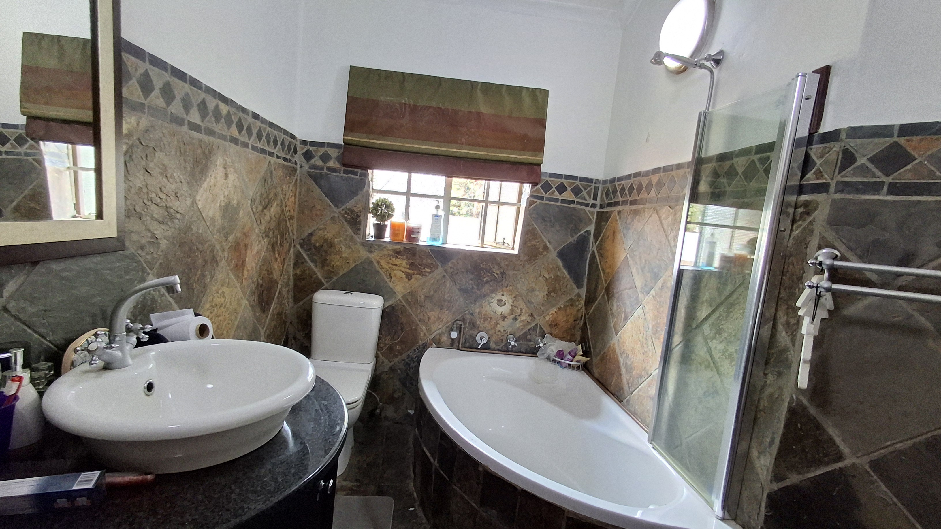 4 Bedroom Property for Sale in Theresa Park Gauteng