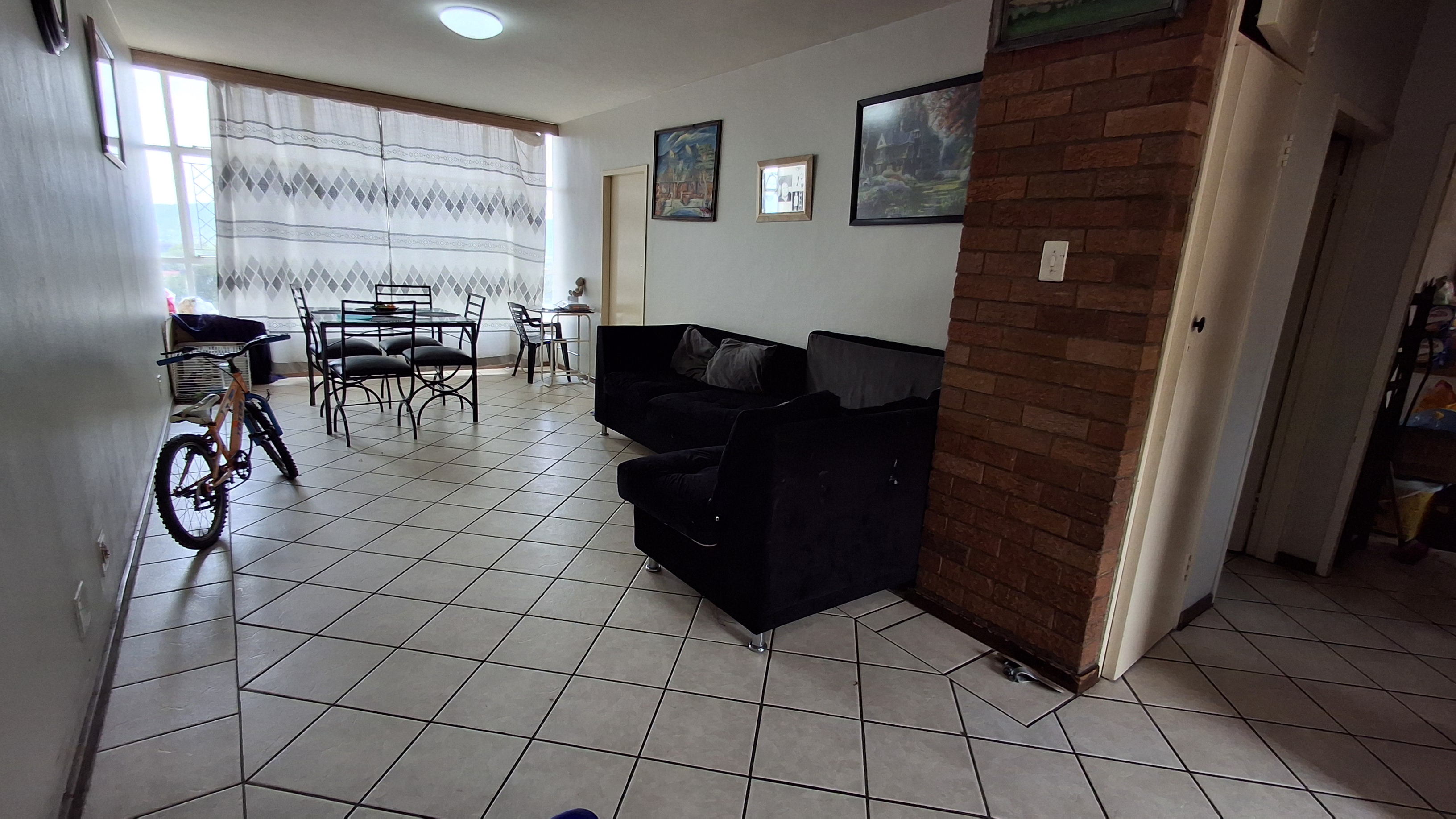 2 Bedroom Property for Sale in Gezina Gauteng