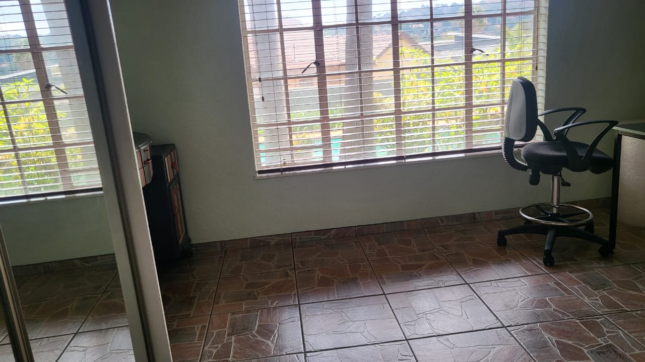 8 Bedroom Property for Sale in Wilro Park Gauteng