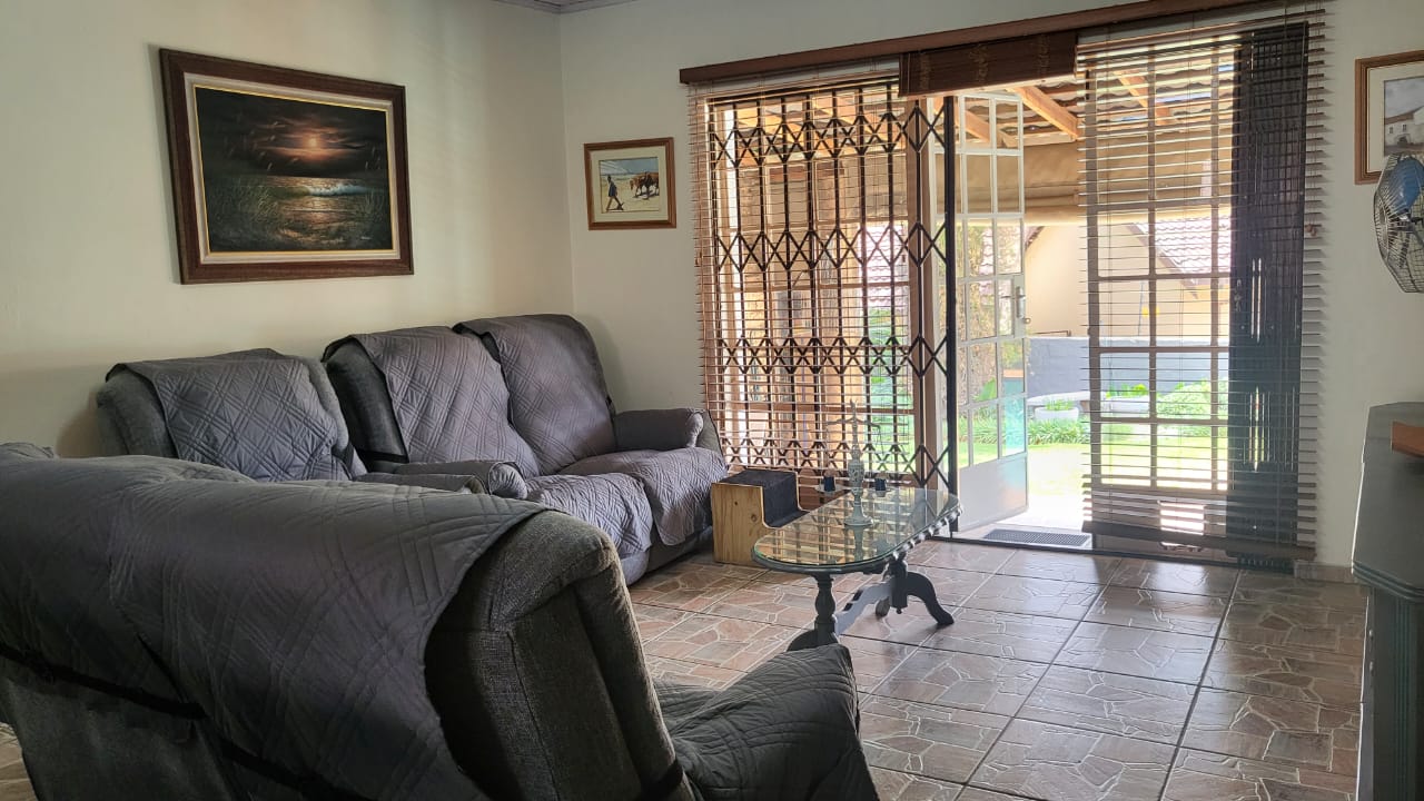 8 Bedroom Property for Sale in Wilro Park Gauteng