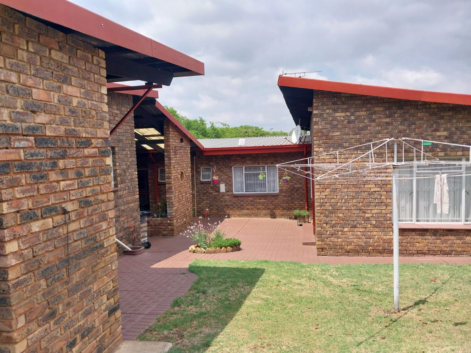 4 Bedroom Property for Sale in Suiderberg Gauteng