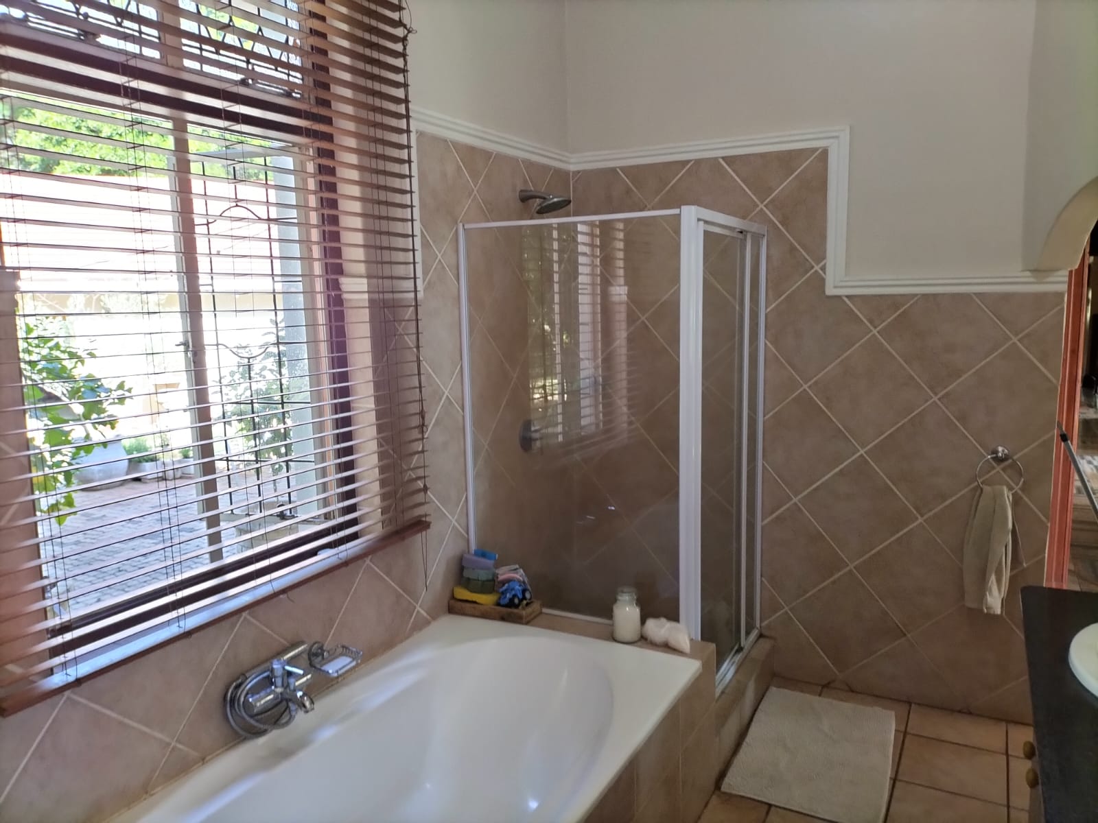 5 Bedroom Property for Sale in Wonderboom AH Gauteng