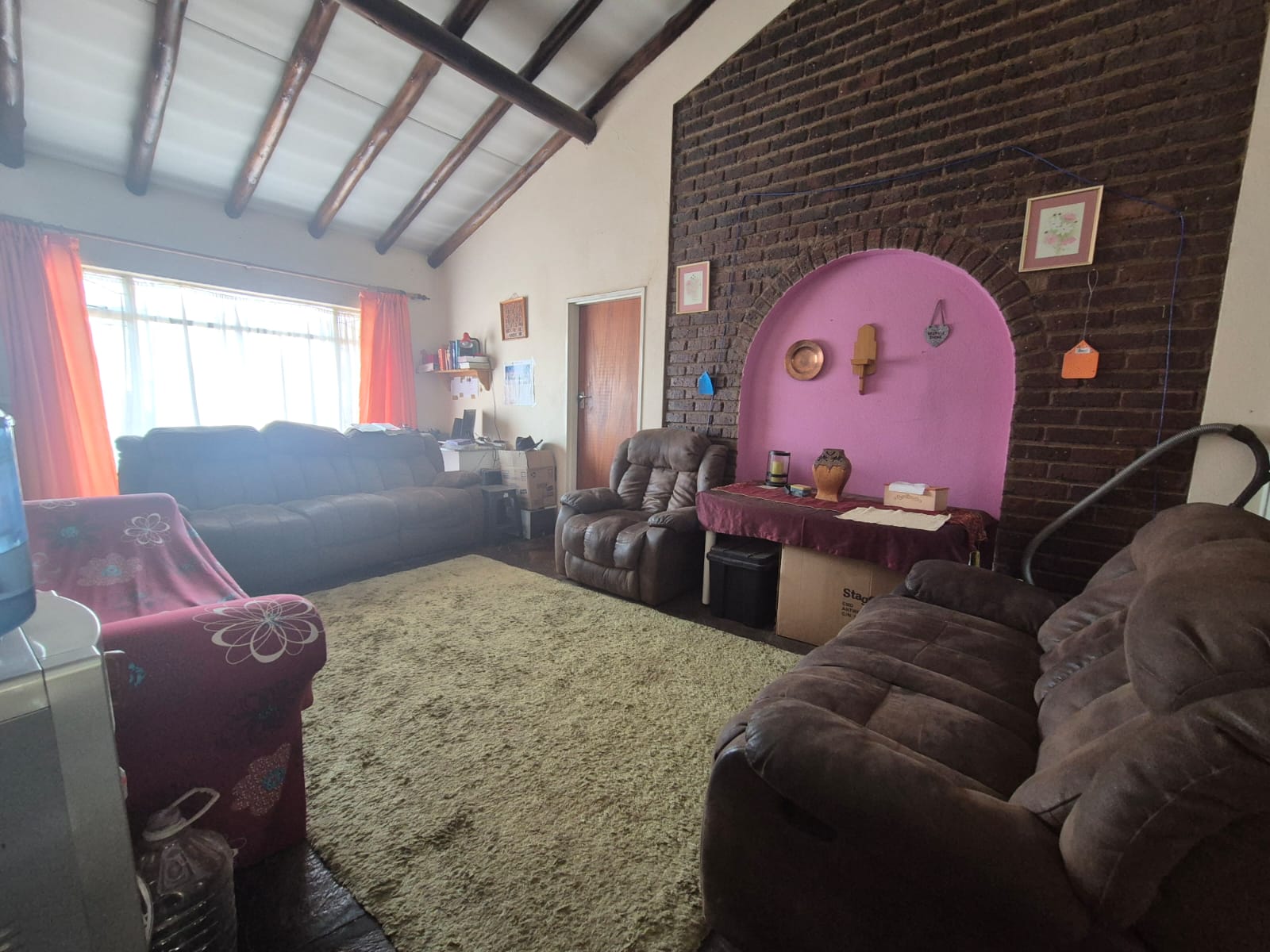 4 Bedroom Property for Sale in Sonland Park Gauteng