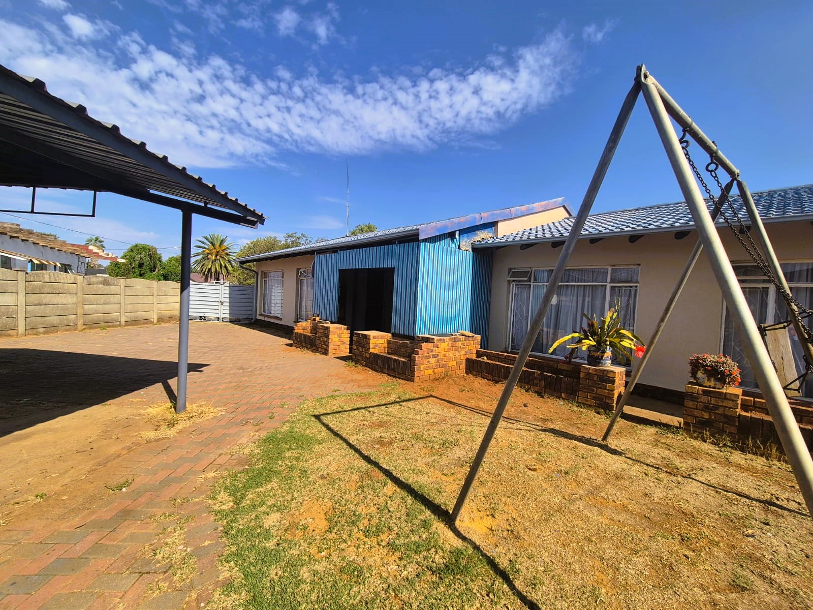 4 Bedroom Property for Sale in Sonland Park Gauteng