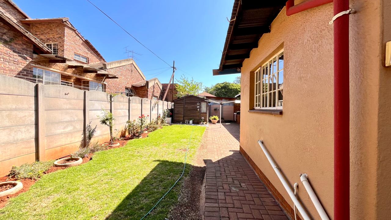 3 Bedroom Property for Sale in Brakpan Central Gauteng