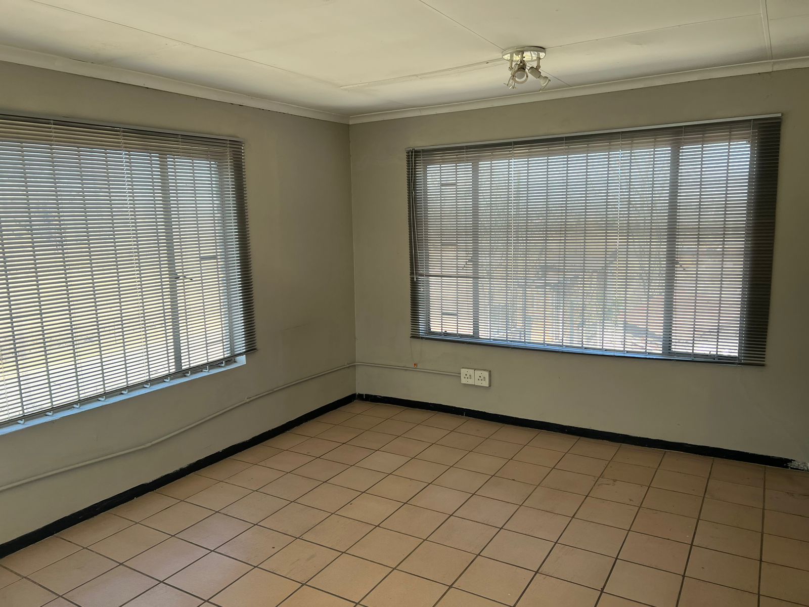 To Let commercial Property for Rent in Salies Village Gauteng