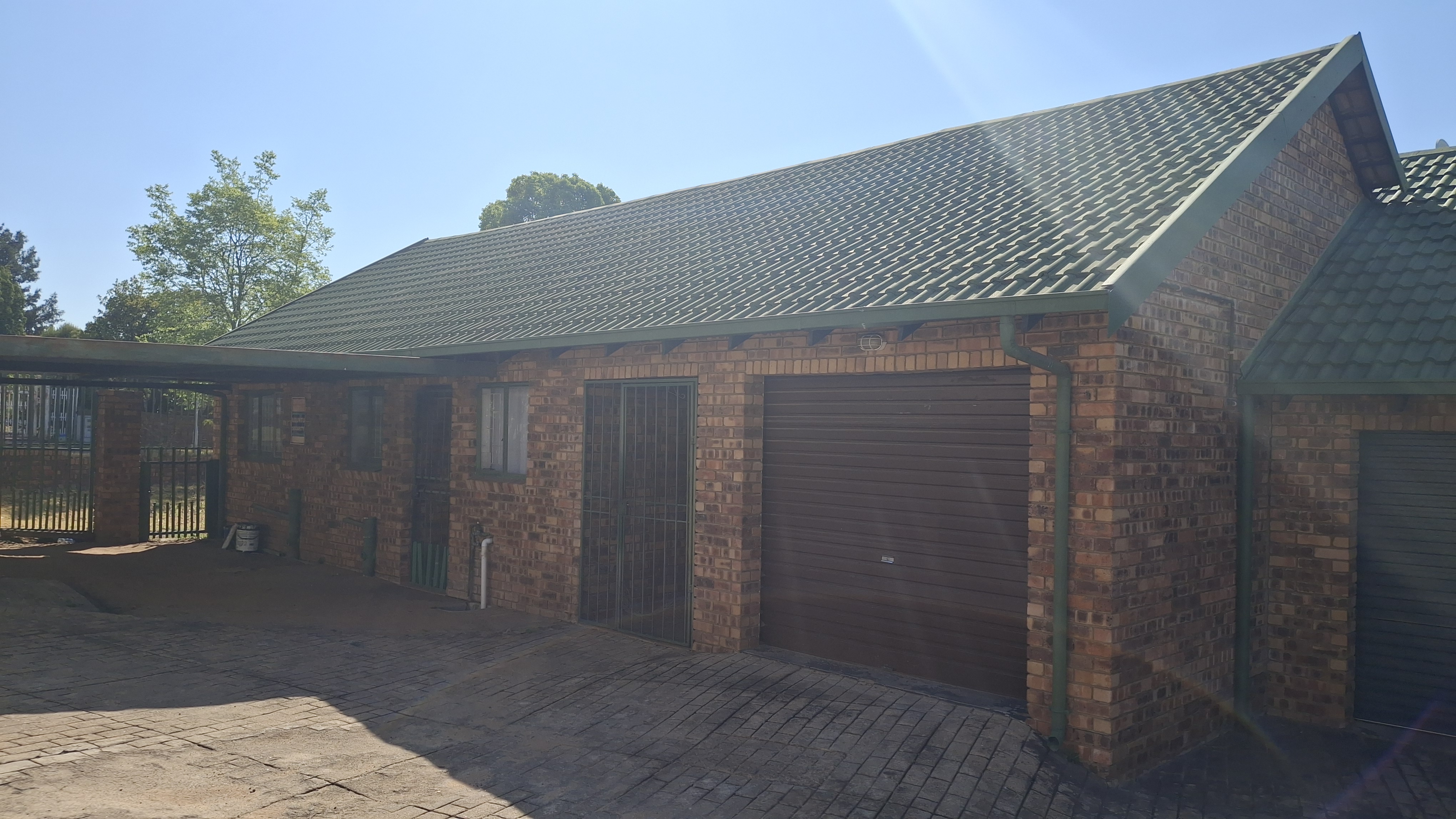 2 Bedroom Property for Sale in The Reeds Gauteng