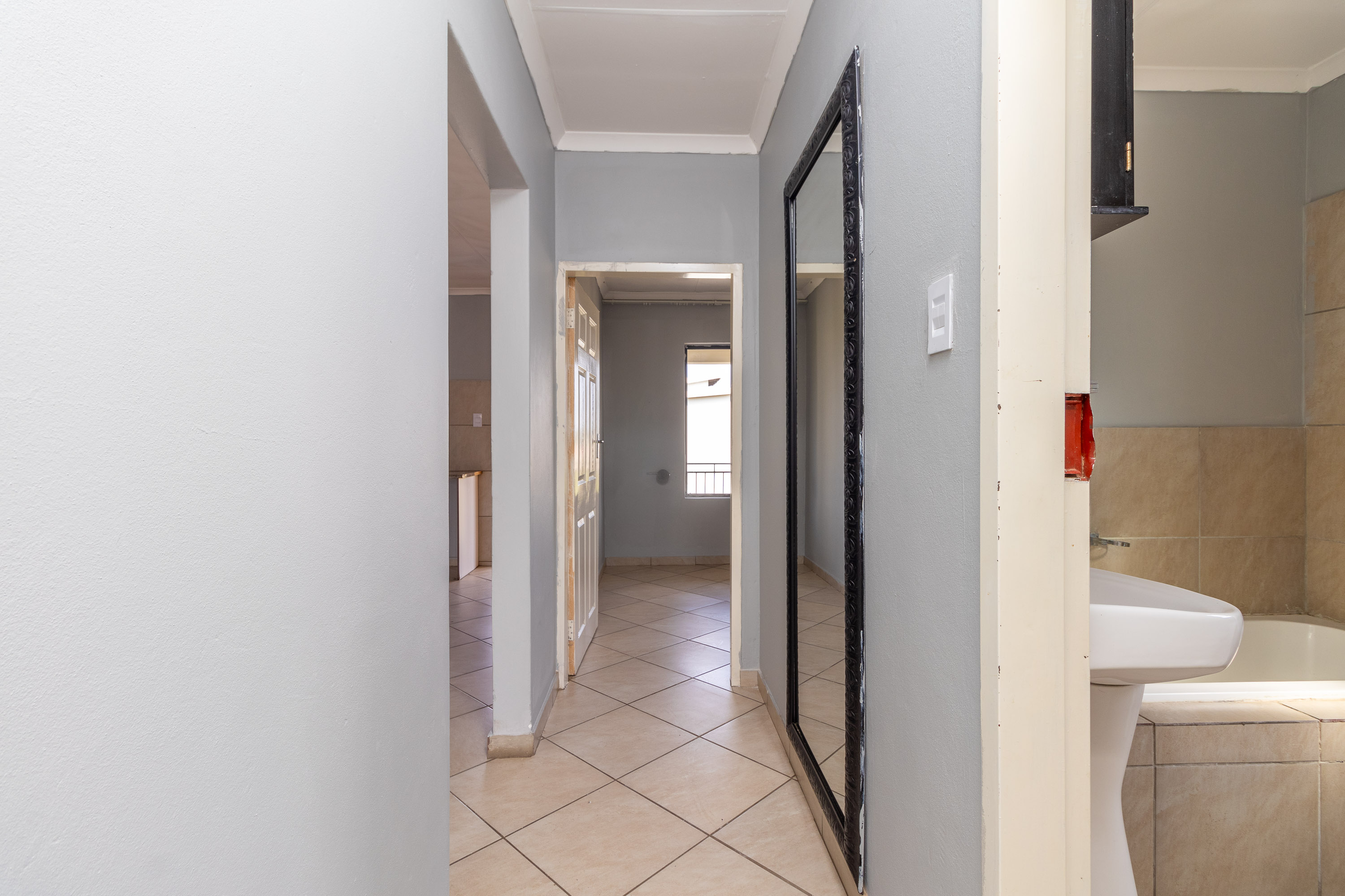 2 Bedroom Property for Sale in Witpoortjie Gauteng