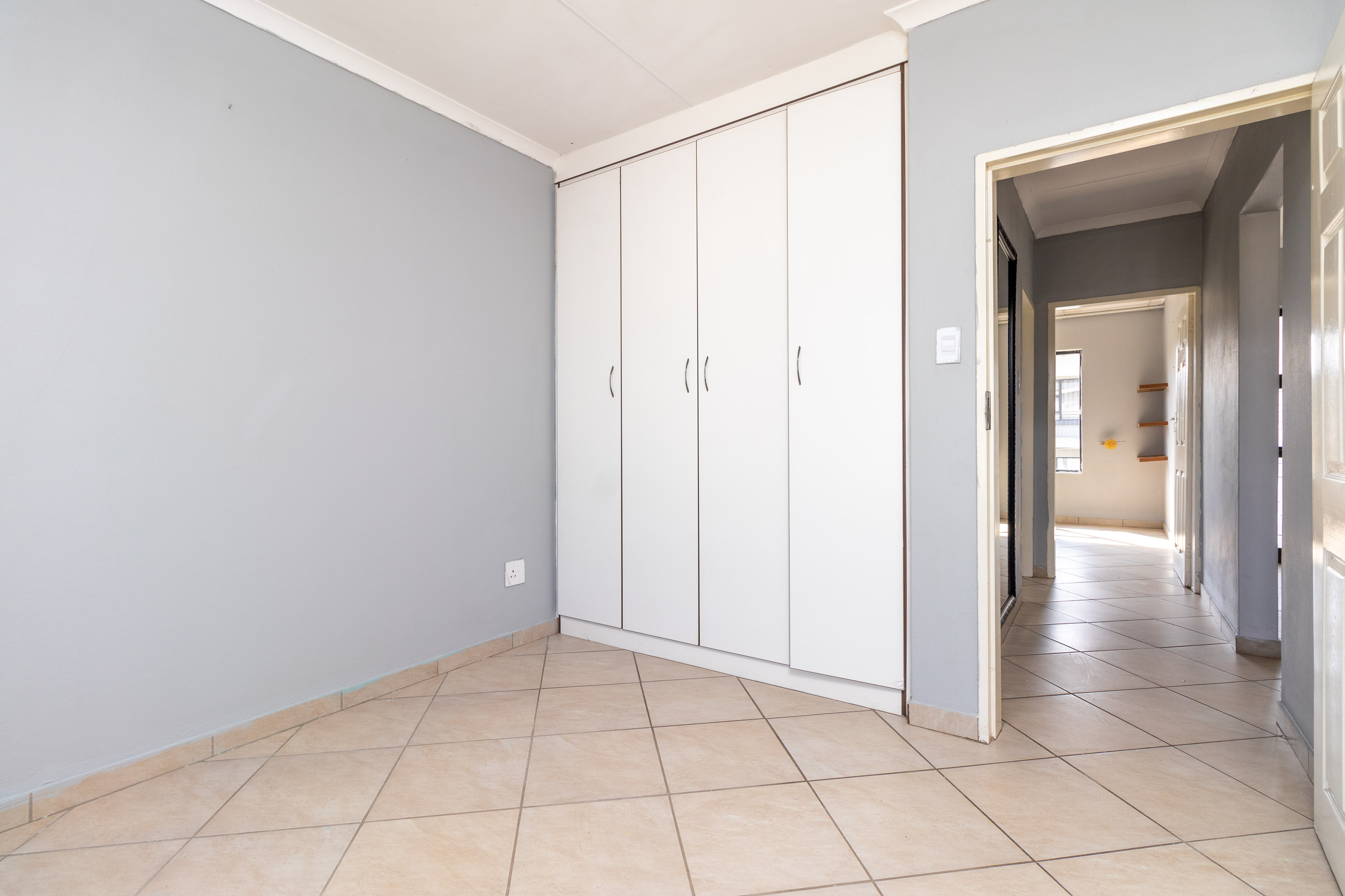 2 Bedroom Property for Sale in Witpoortjie Gauteng