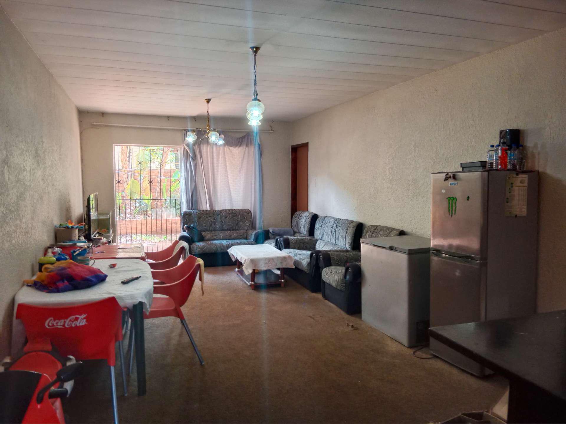 2 Bedroom Property for Sale in Pretoria Gardens Gauteng