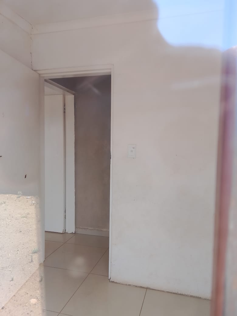 3 Bedroom Property for Sale in Rosslyn Gauteng