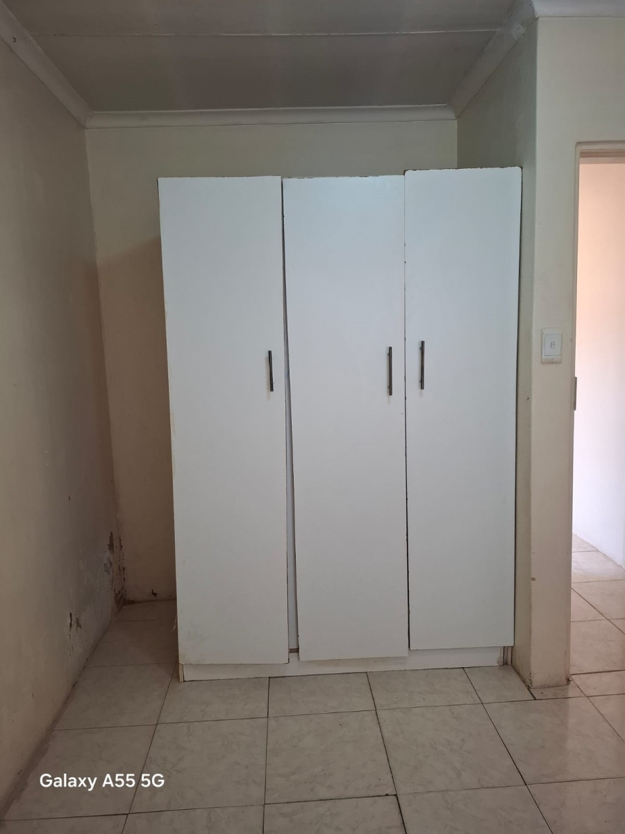 2 Bedroom Property for Sale in Rosslyn Gauteng