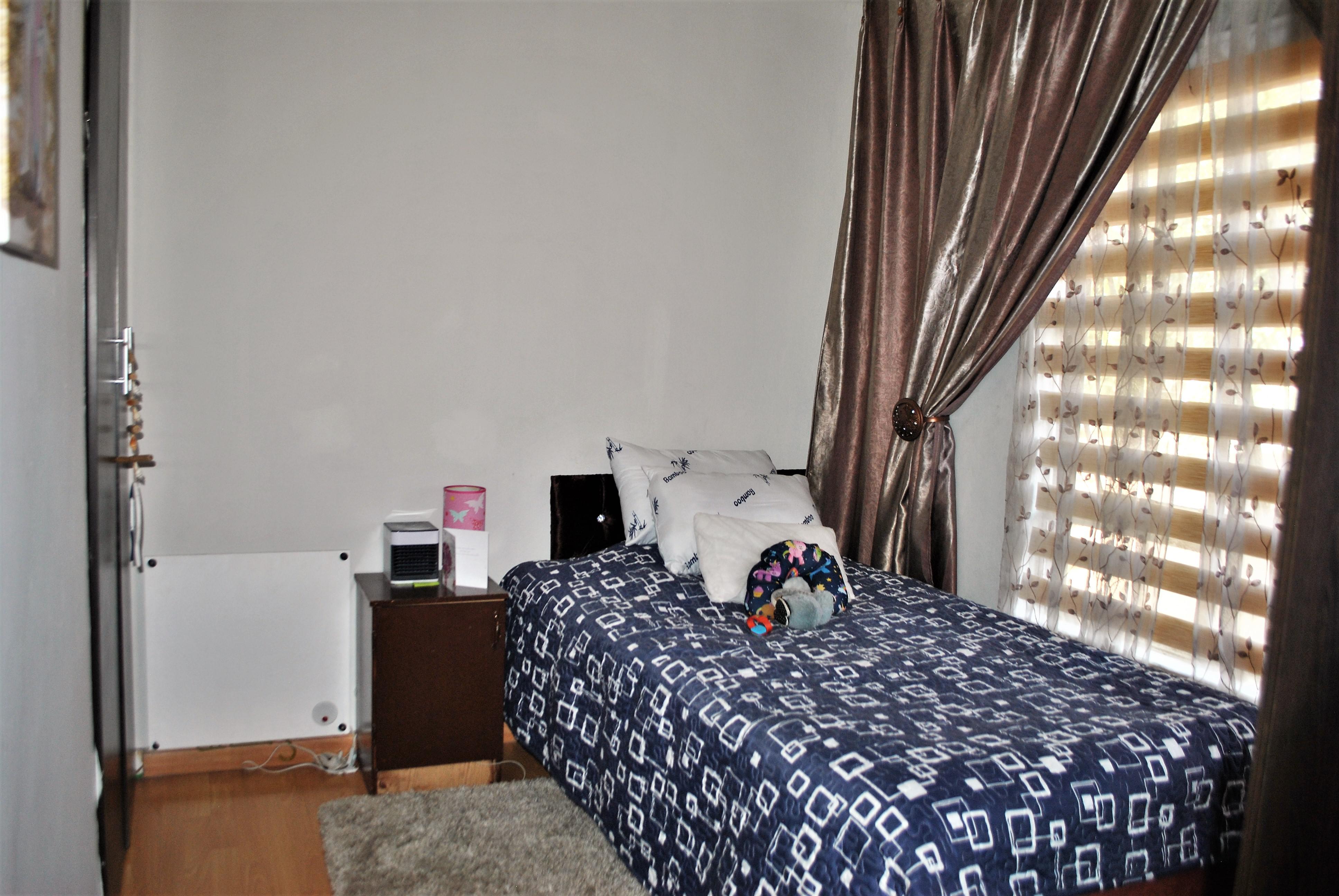 5 Bedroom Property for Sale in Halfway Gardens Gauteng