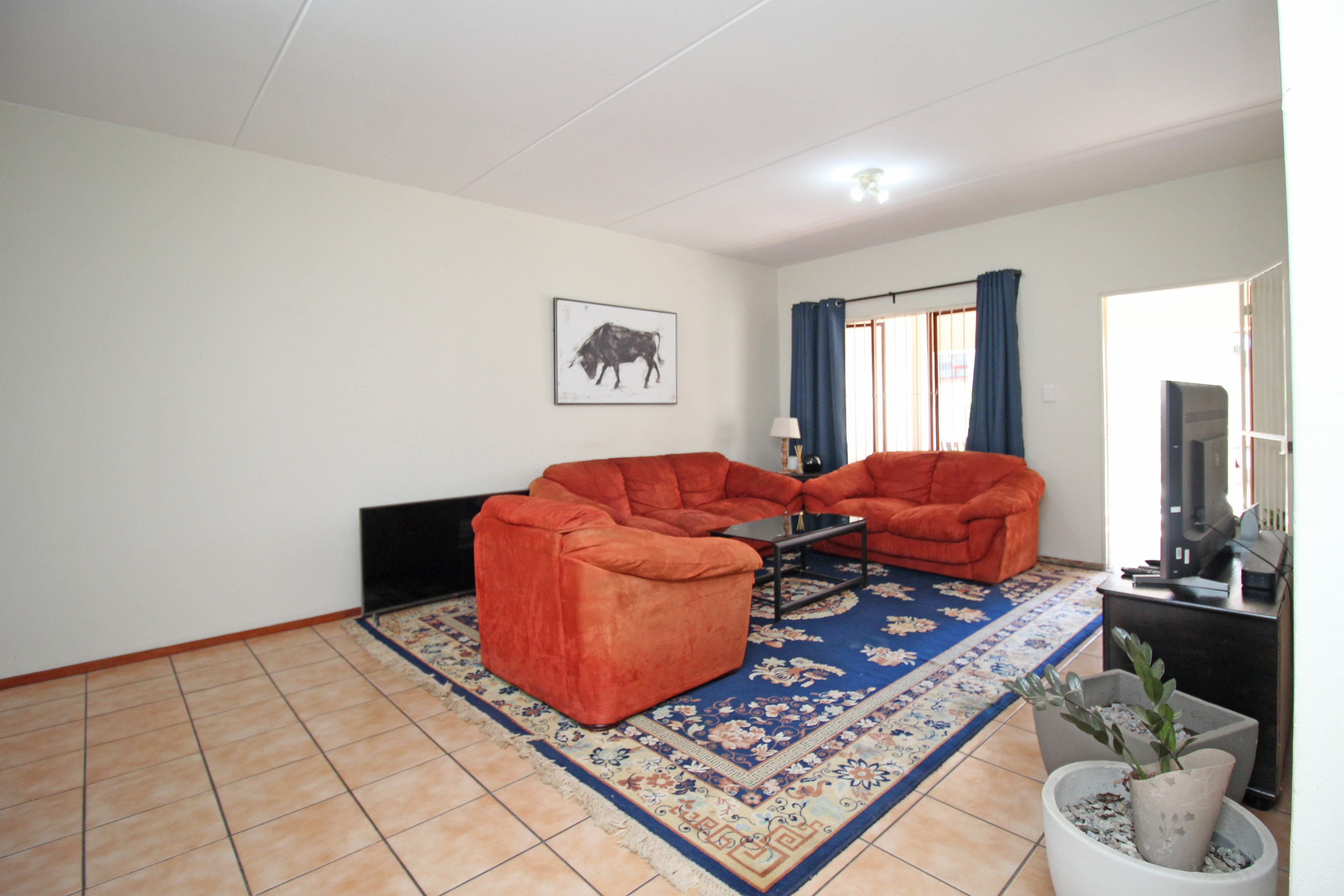 2 Bedroom Property for Sale in Sunninghill Gauteng