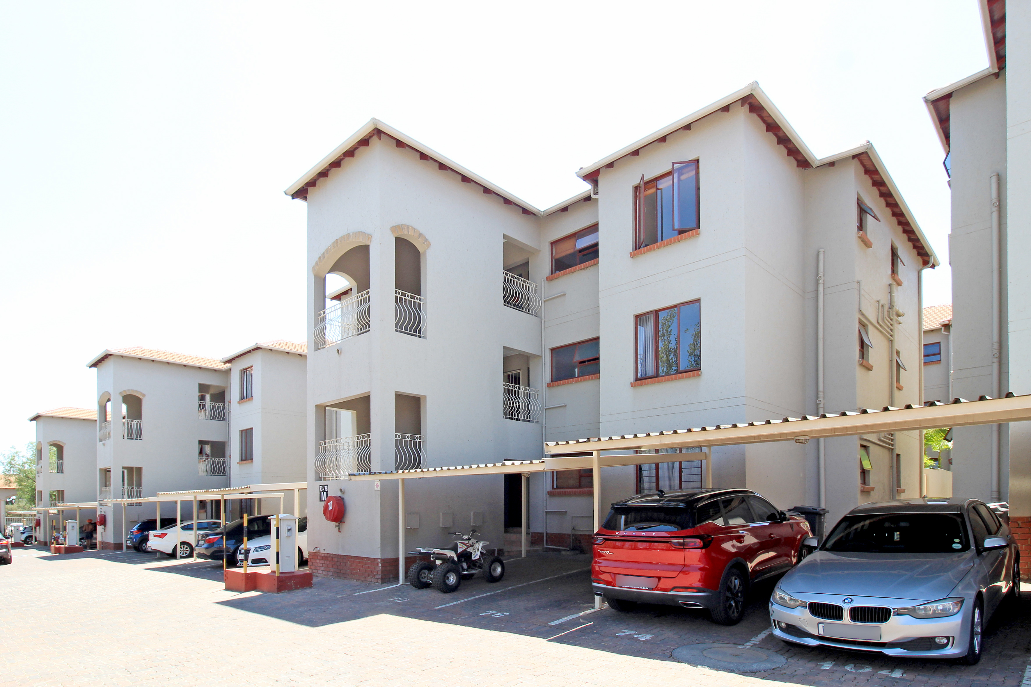 2 Bedroom Property for Sale in Sunninghill Gauteng