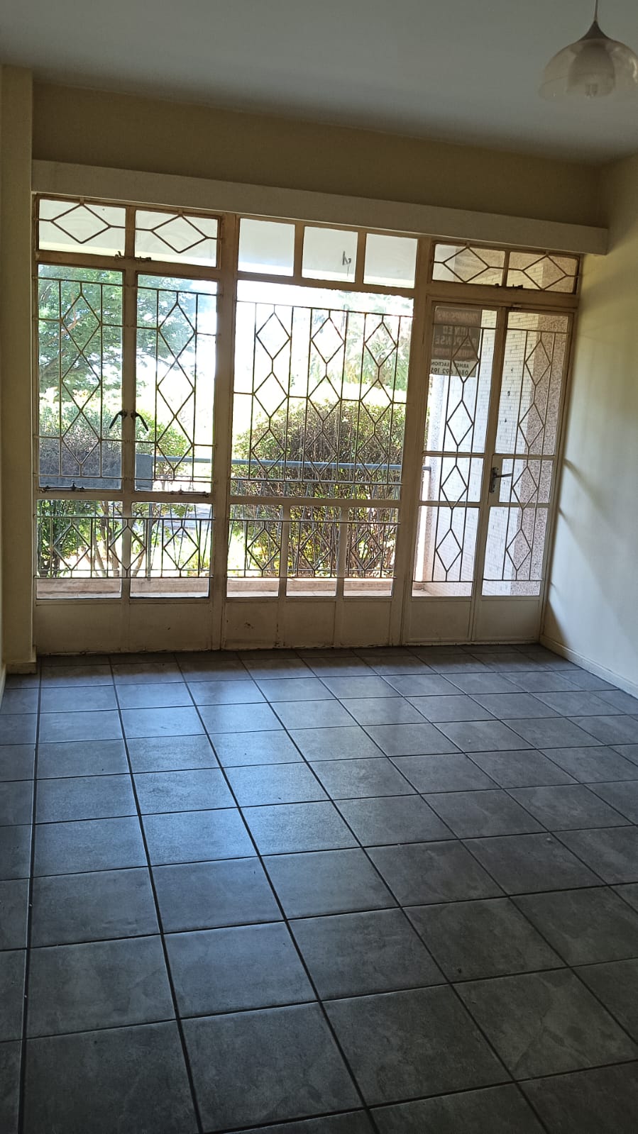 To Let 2 Bedroom Property for Rent in Monument Gauteng