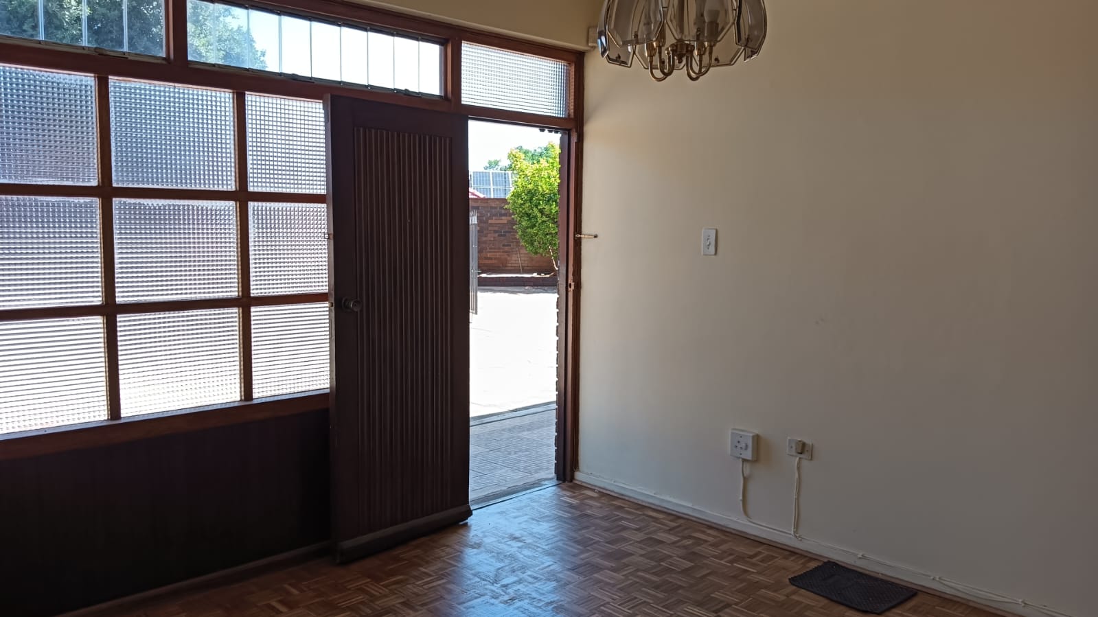 To Let 2 Bedroom Property for Rent in Monument Gauteng