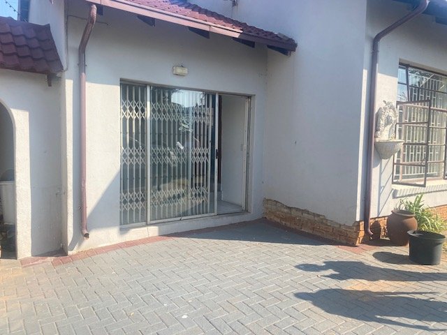 3 Bedroom Property for Sale in Newlands Gauteng