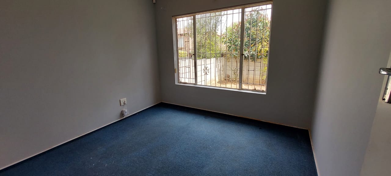 2 Bedroom Property for Sale in Allens Nek Gauteng