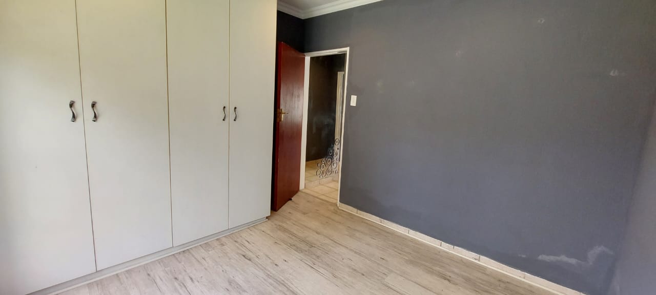 2 Bedroom Property for Sale in Willowbrook Gauteng