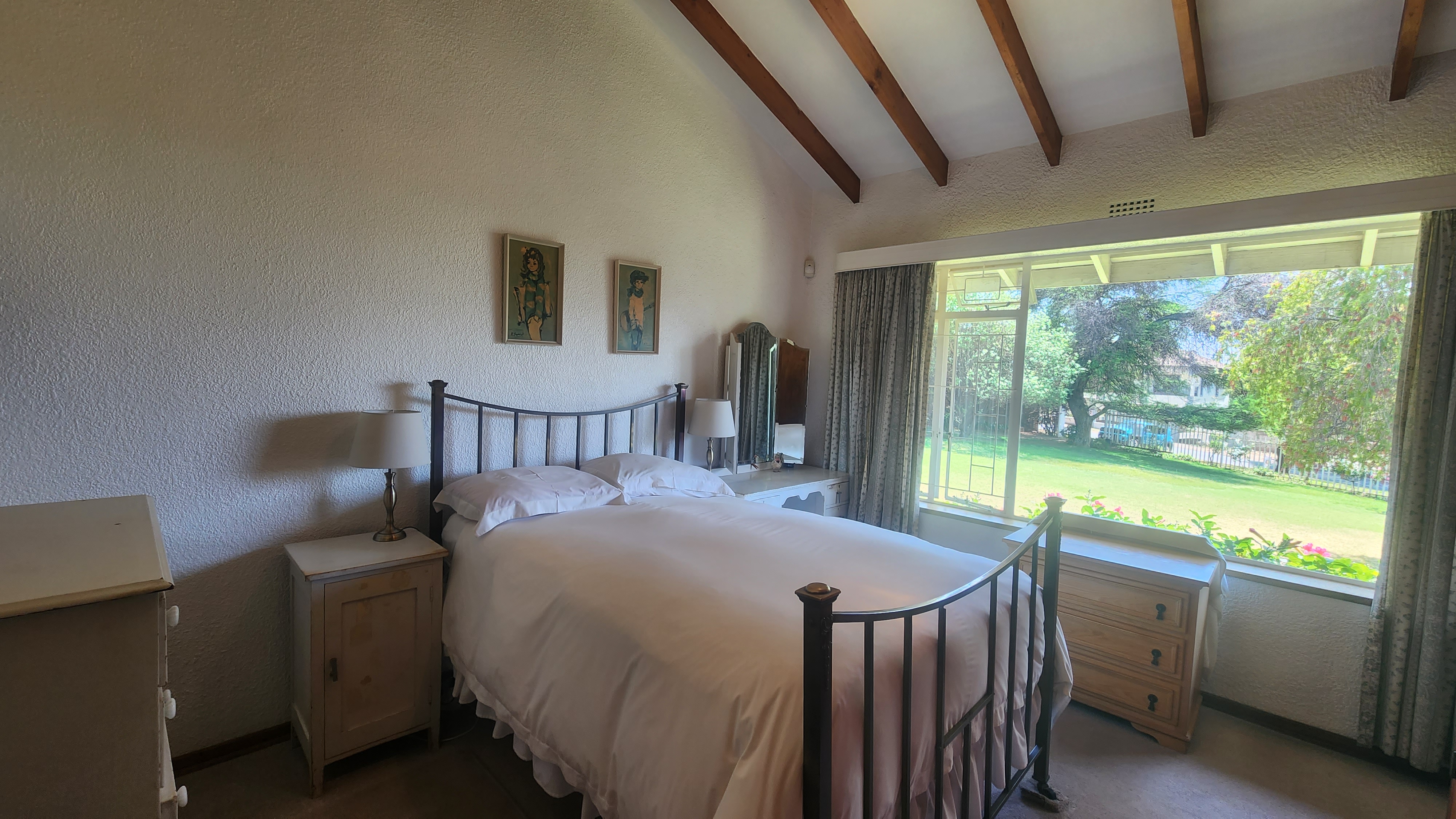 5 Bedroom Property for Sale in Constantia Kloof Gauteng